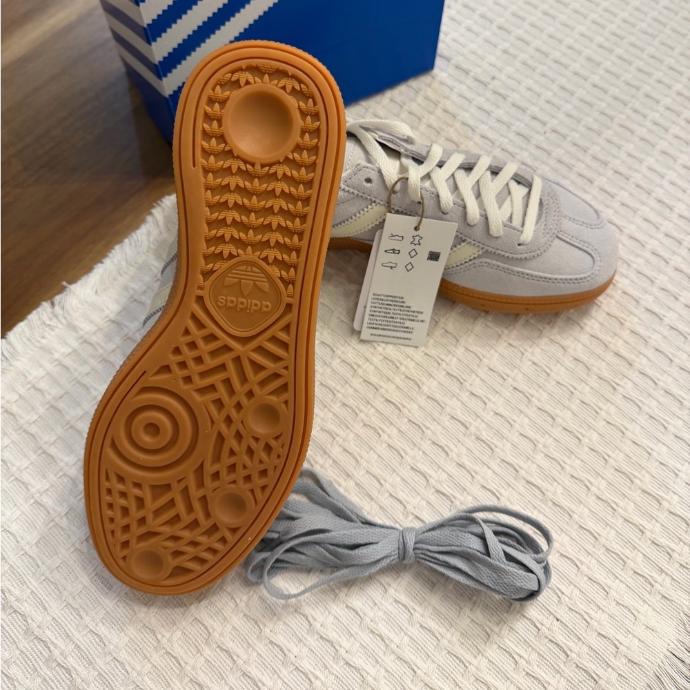 adidas Handball Spezial W Wonder Silver / Off White / Gum - Picture 11 of 11